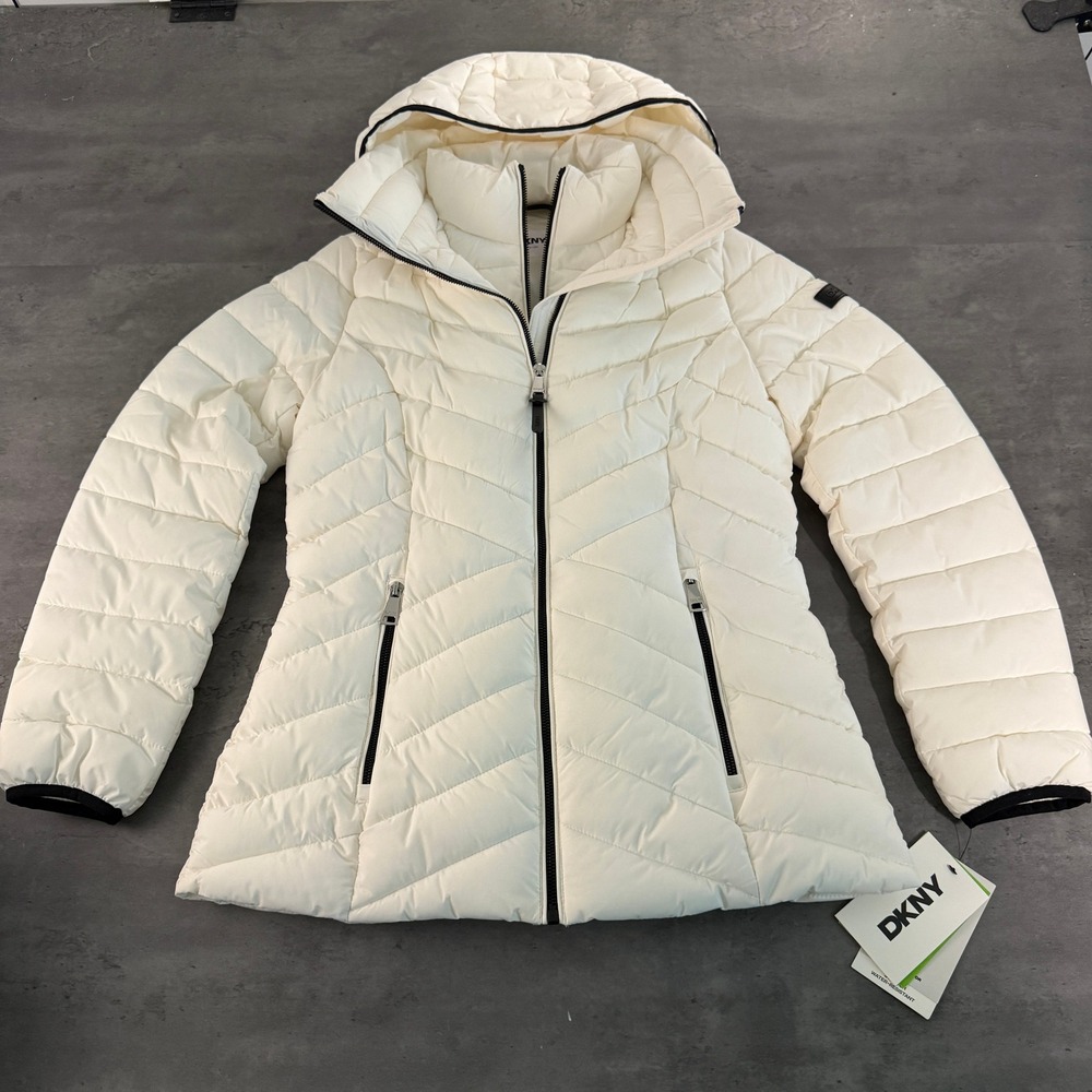 DKNY Bib Front Puffer Jacket Womens S White Water-Resistant 0° F Packable $180